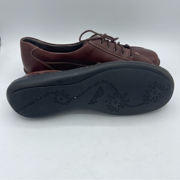 Clarks Women's 10 M Brown Leather Lace-up Oxfords Shoes 77597 Bicycle Toe - Picture 3 of 6